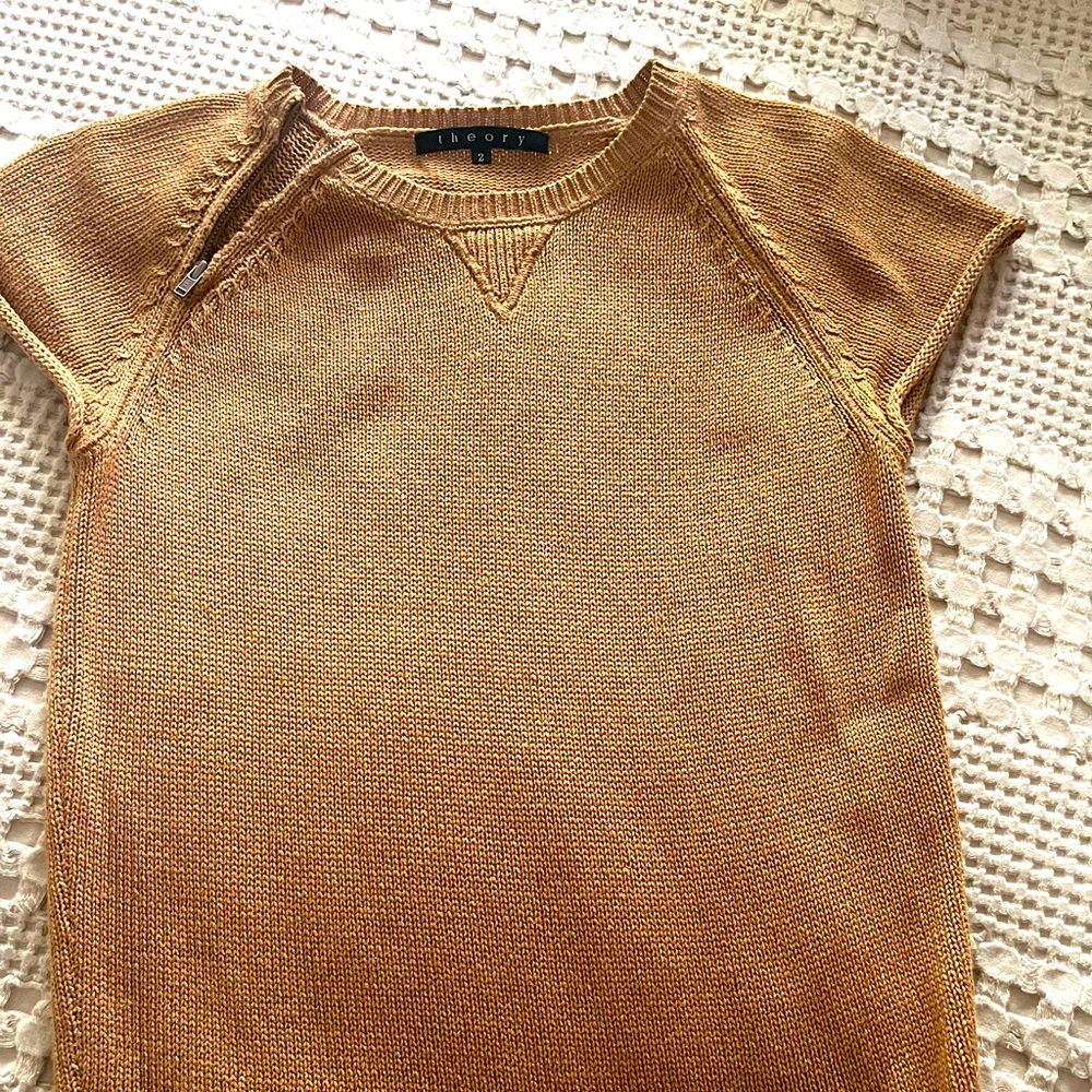 Theory short sleeve cotton tshirt